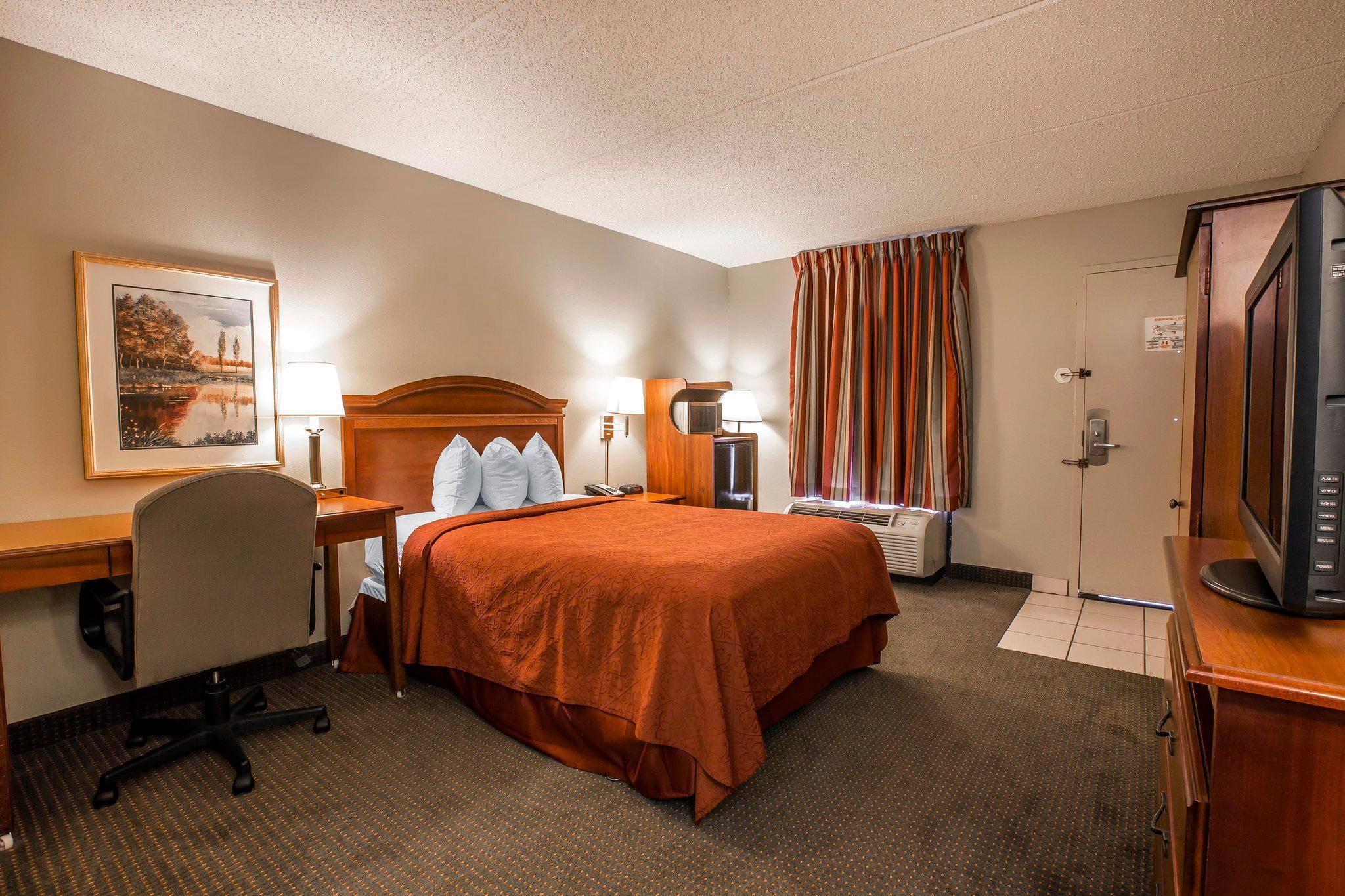 Quality Inn Airport - Southeast Irondale Eksteriør billede