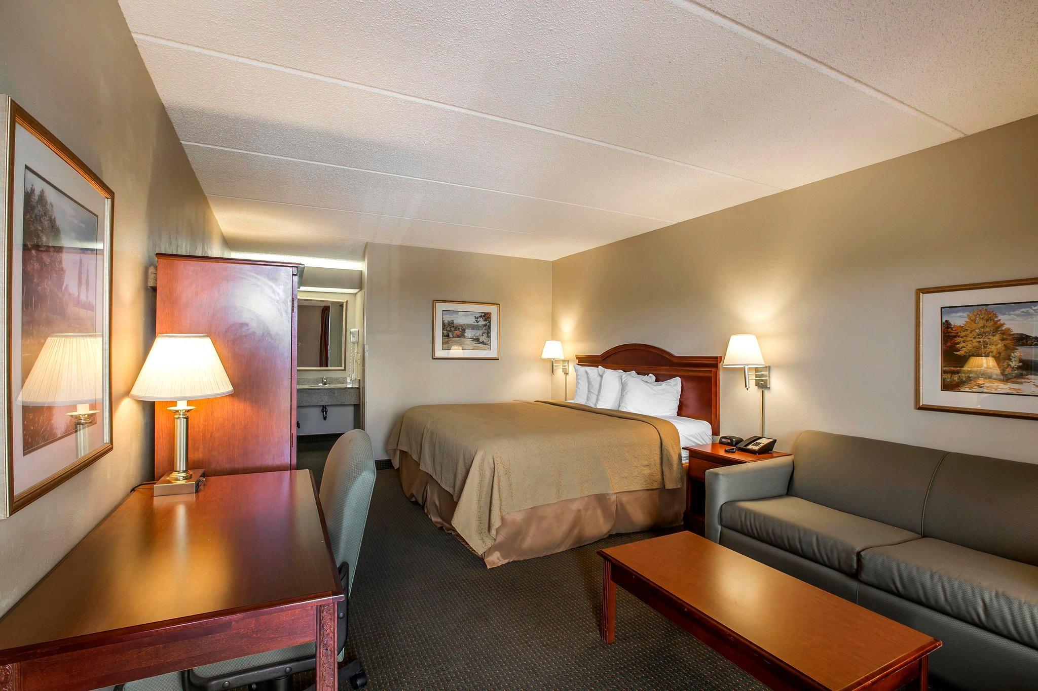 Quality Inn Airport - Southeast Irondale Eksteriør billede