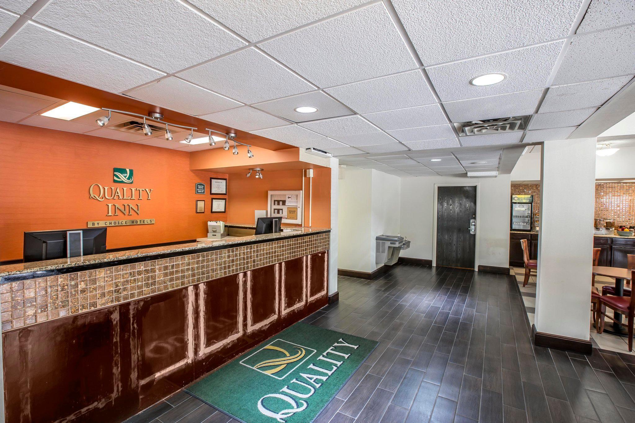 Quality Inn Airport - Southeast Irondale Eksteriør billede