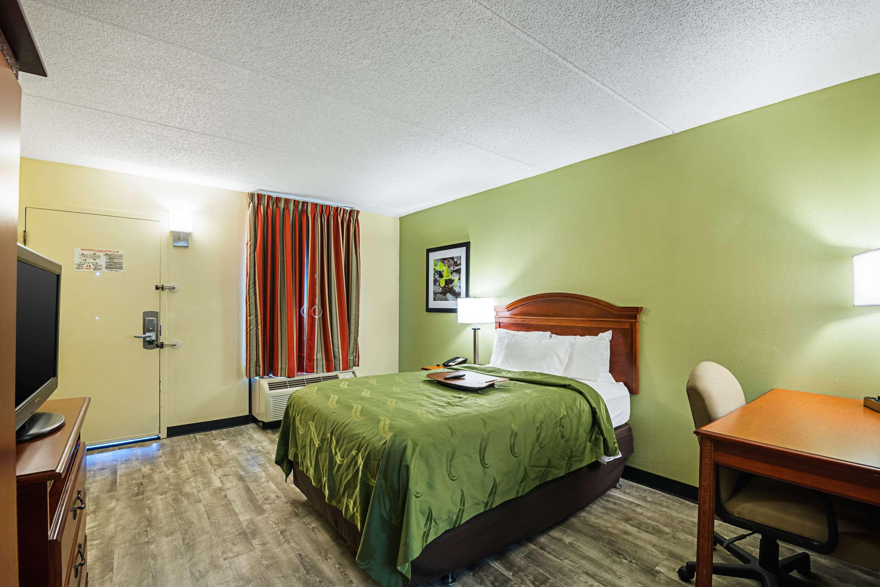 Quality Inn Airport - Southeast Irondale Eksteriør billede